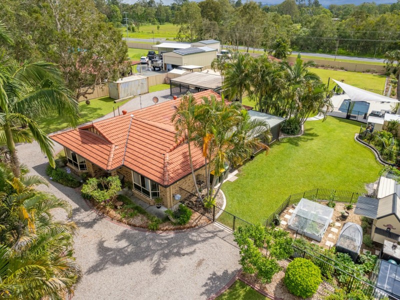 10-12 Barrington Place, Caboolture QLD 4510