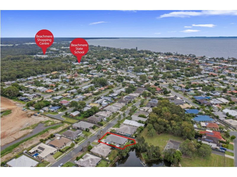 21 Adam Street, Beachmere QLD 4510