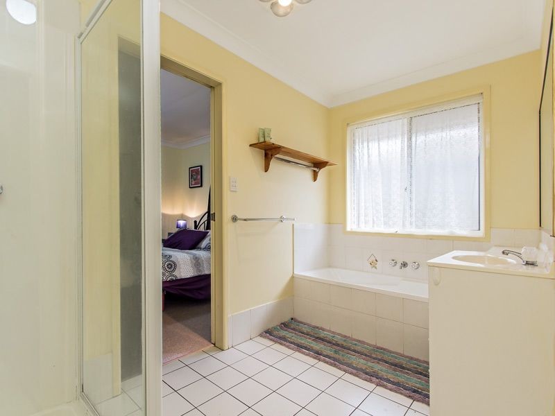 14 Parkview Street, Morayfield QLD 4506