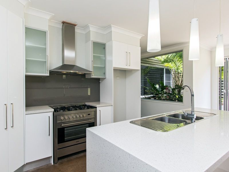 18 Bigita Place, Elimbah QLD 4516