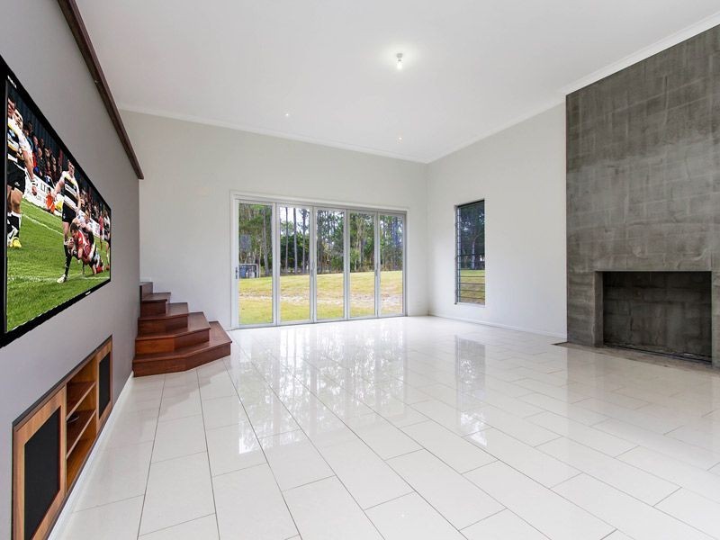 18 Bigita Place, Elimbah QLD 4516