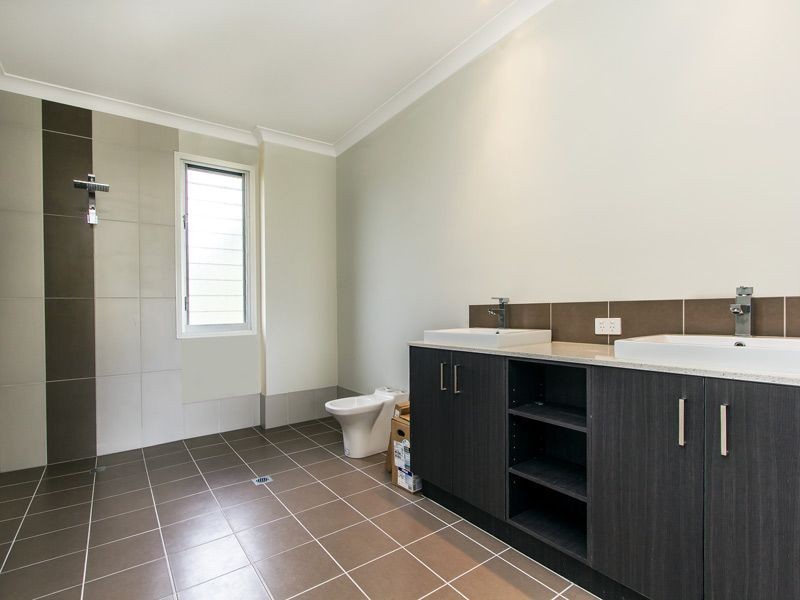 18 Bigita Place, Elimbah QLD 4516