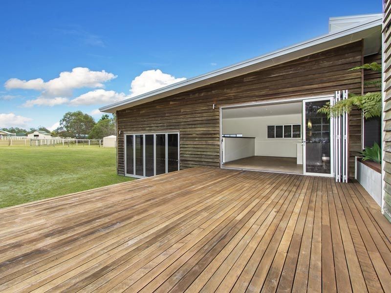 18 Bigita Place, Elimbah QLD 4516