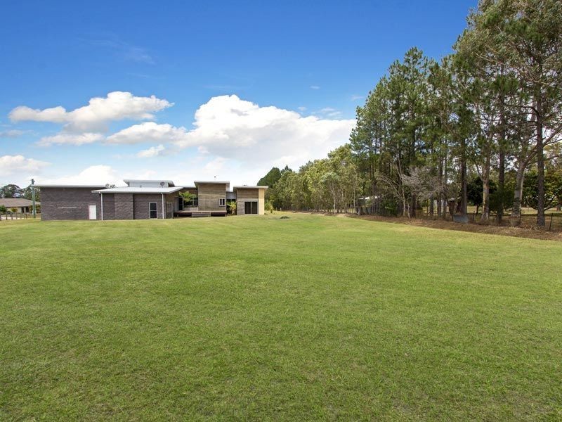 18 Bigita Place, Elimbah QLD 4516