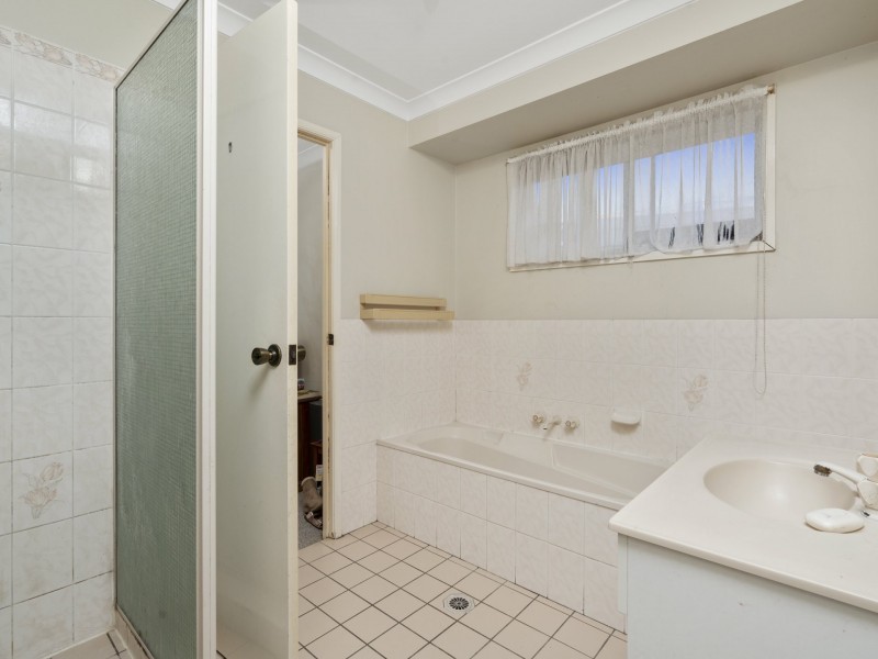 10 Suncrest Court, Caboolture QLD 4510