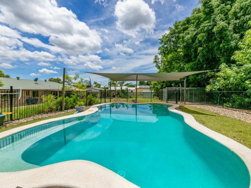 5 Levy Road, Elimbah QLD 4516