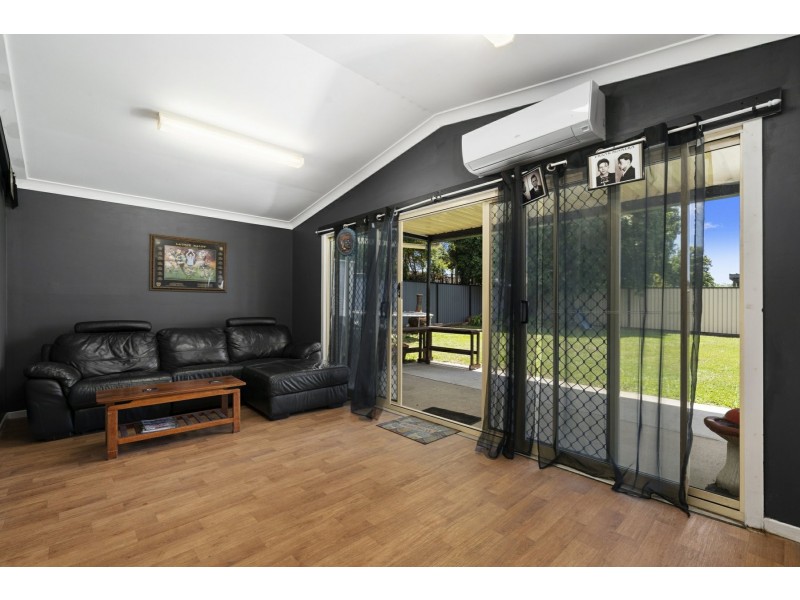 12 Sedgman Street, Morayfield QLD 4506
