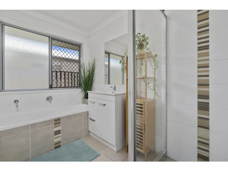 6 Acqua Street, Burpengary QLD 4505