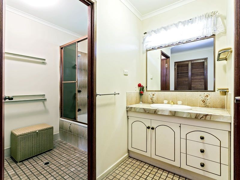 11 Fortune Esplanade, Caboolture South QLD 4510