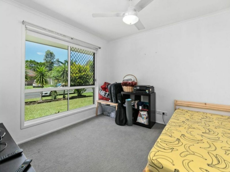 8 Creswick Court, Caboolture QLD 4510