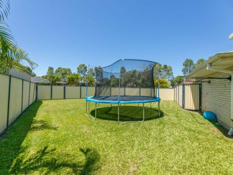 8 Creswick Court, Caboolture QLD 4510