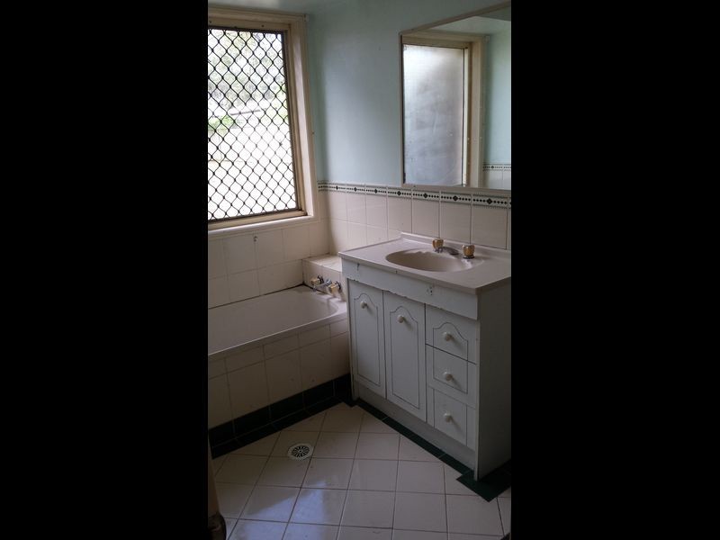 12 Ashburton Court, Caboolture QLD 4510