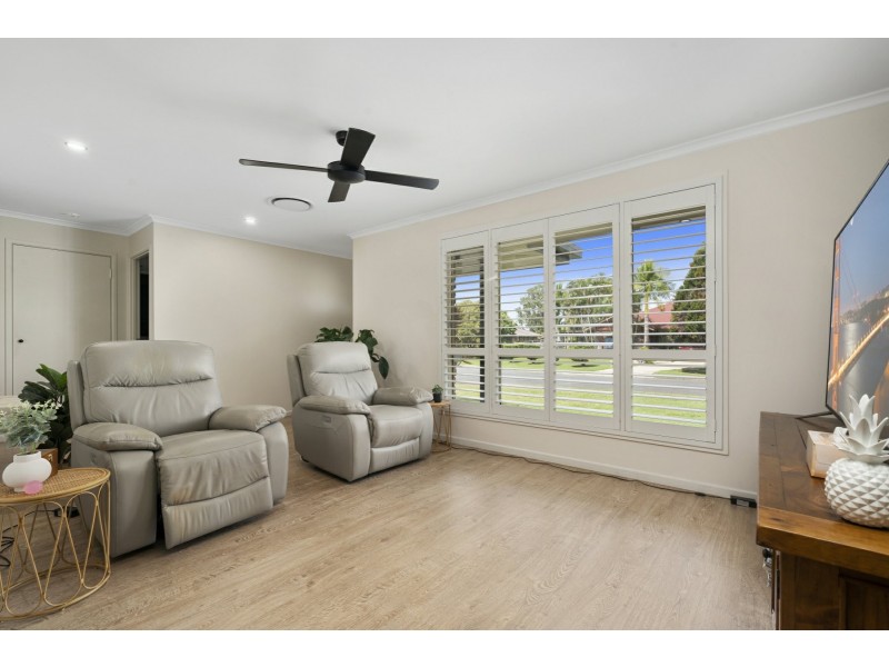 5 Compass Street, Caboolture South QLD 4510