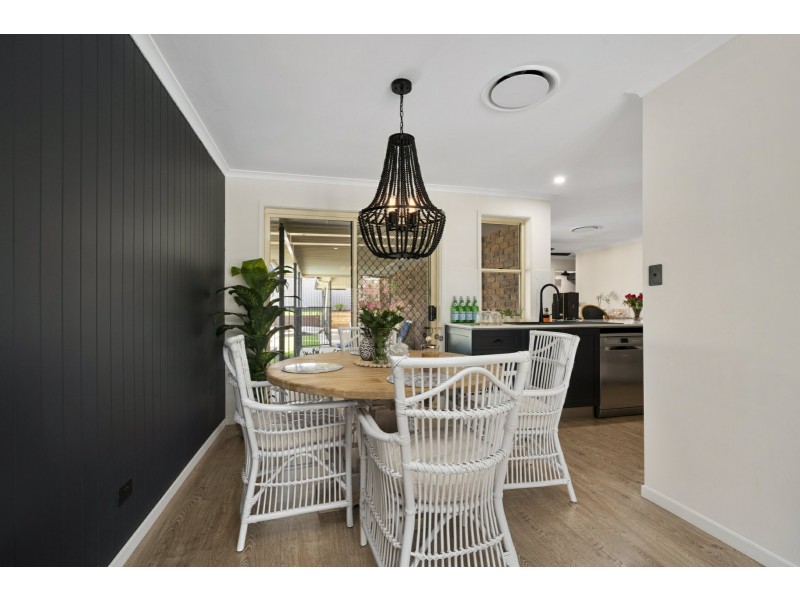 5 Compass Street, Caboolture South QLD 4510