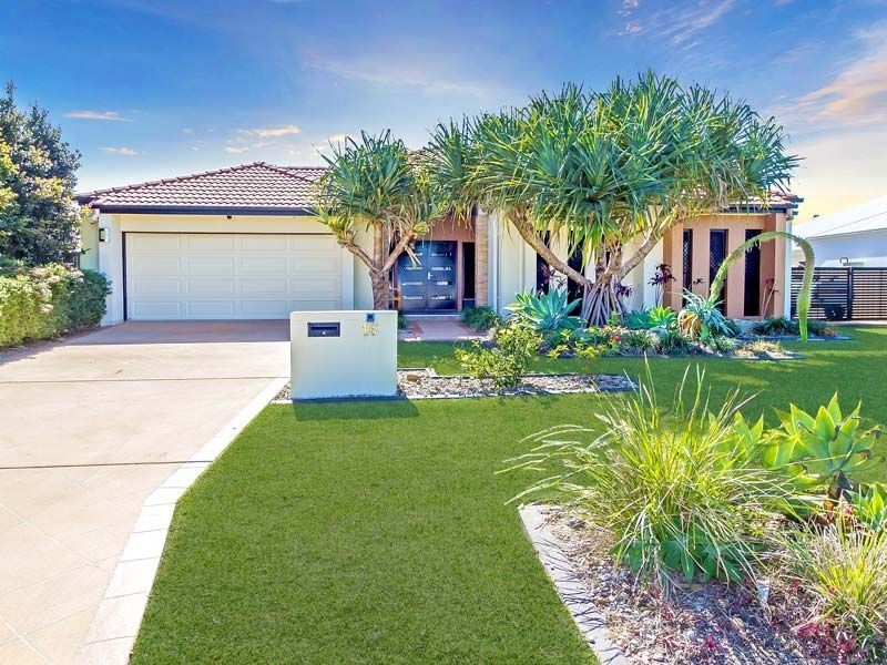16 Dunebean Drive, Banksia Beach QLD 4507