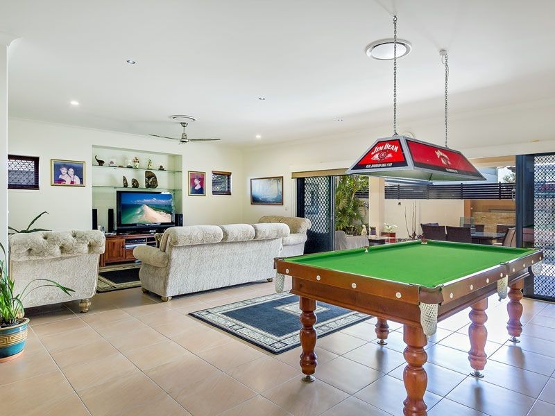 16 Dunebean Drive, Banksia Beach QLD 4507