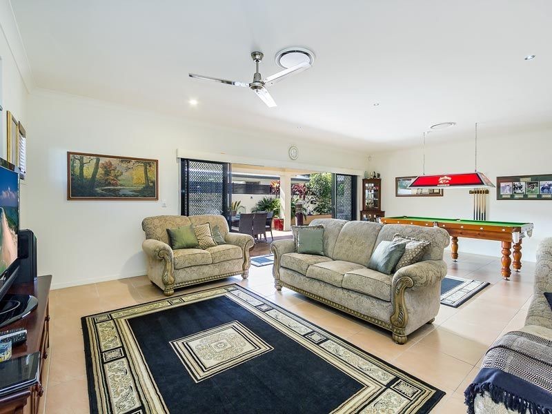 16 Dunebean Drive, Banksia Beach QLD 4507