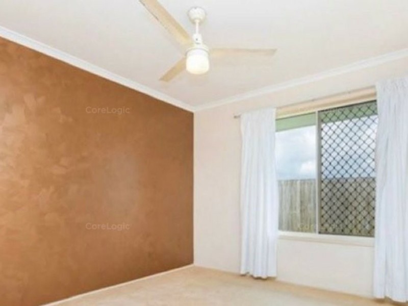 8 Dundas Close, Caboolture QLD 4510