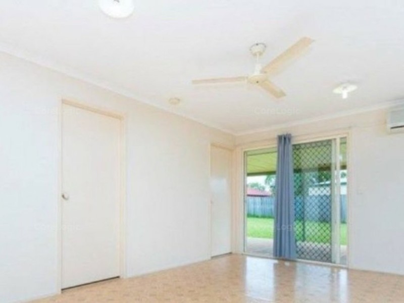 8 Dundas Close, Caboolture QLD 4510