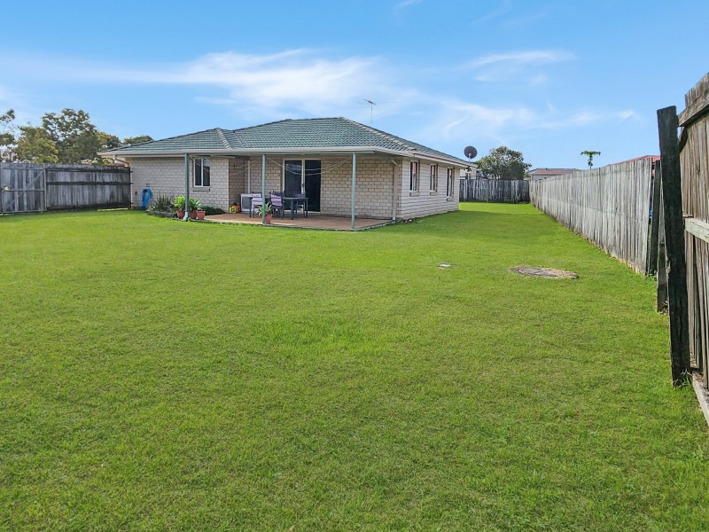 8 Dundas Close, Caboolture QLD 4510