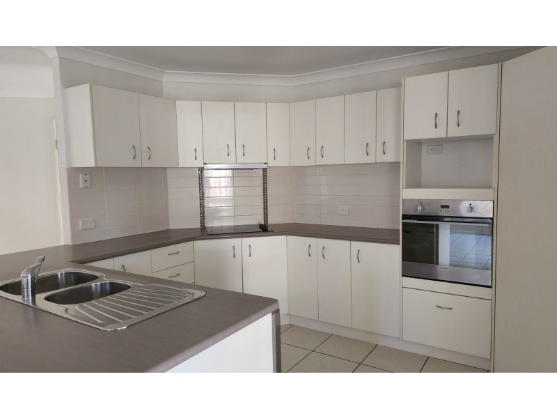 1 Treefrog Street, Ningi QLD 4511