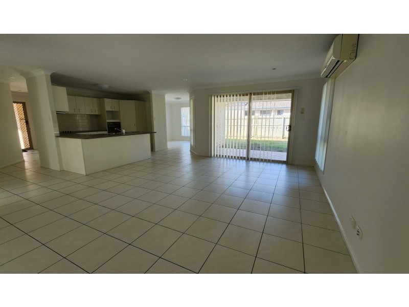 1 Treefrog Street, Ningi QLD 4511