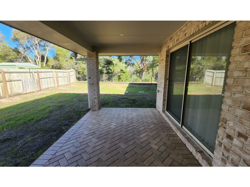 1 Treefrog Street, Ningi QLD 4511
