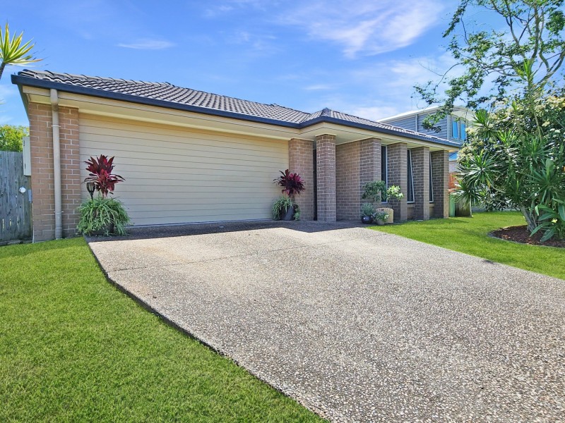 12 Denman Drive, Bundamba QLD 4304