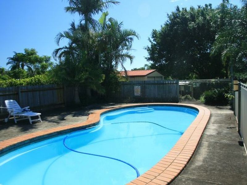 33-35 Forbes Court, Morayfield QLD 4506