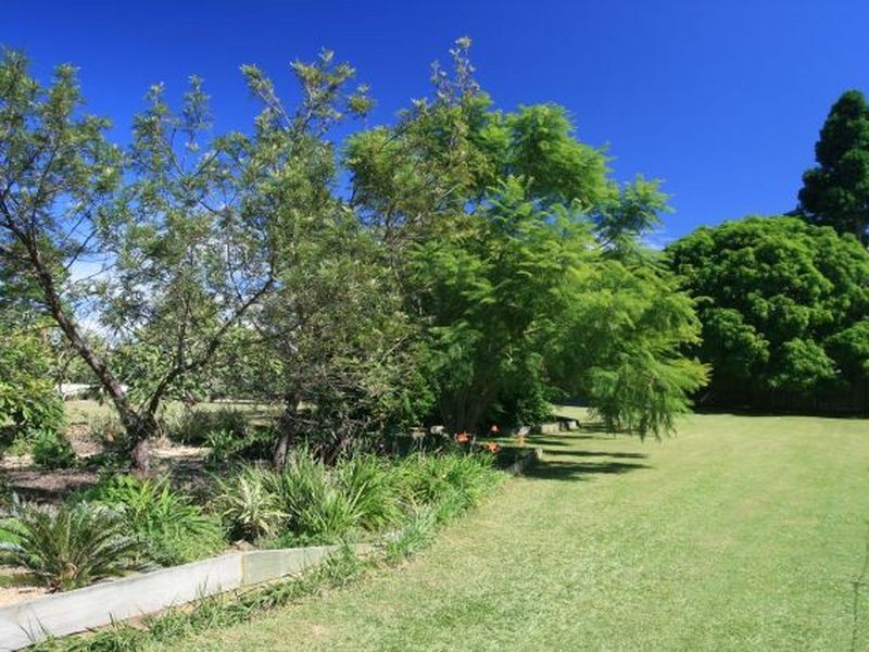 33-35 Forbes Court, Morayfield QLD 4506