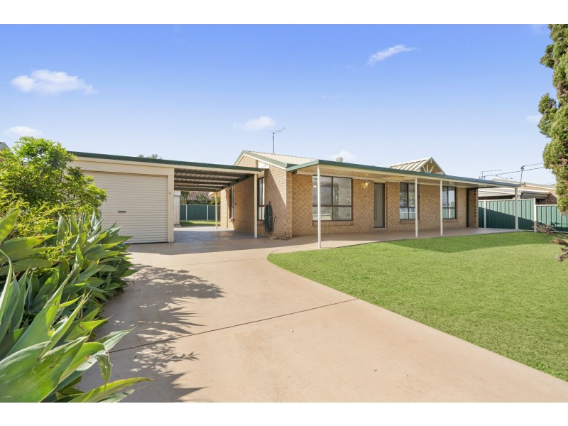 5 Church Street, Caboolture South QLD 4510