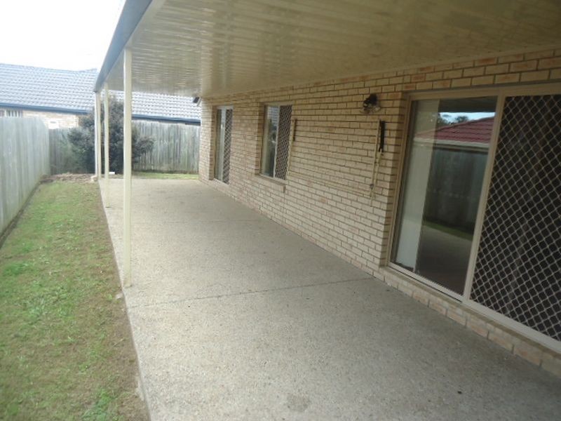 7 Abraham Close, Morayfield QLD 4506