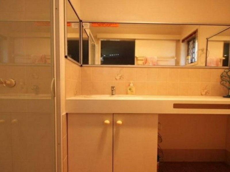 62 Ann Street, Kallangur QLD 4503