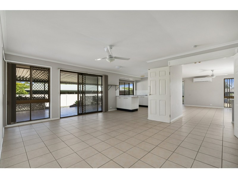 6 Ryan Court, Burpengary QLD 4505