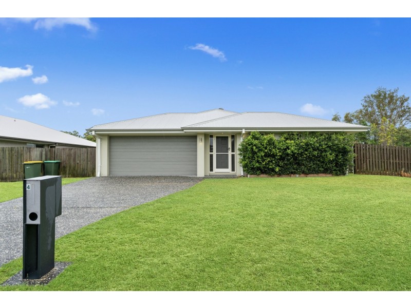 4 Maidenhair Drive, Beerwah QLD 4519