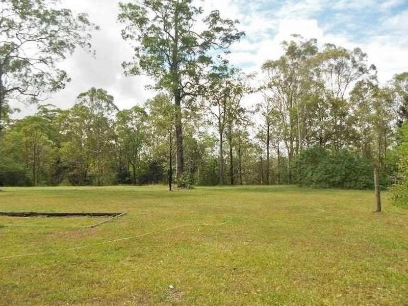 91 Pauls Road, Upper Caboolture QLD 4510