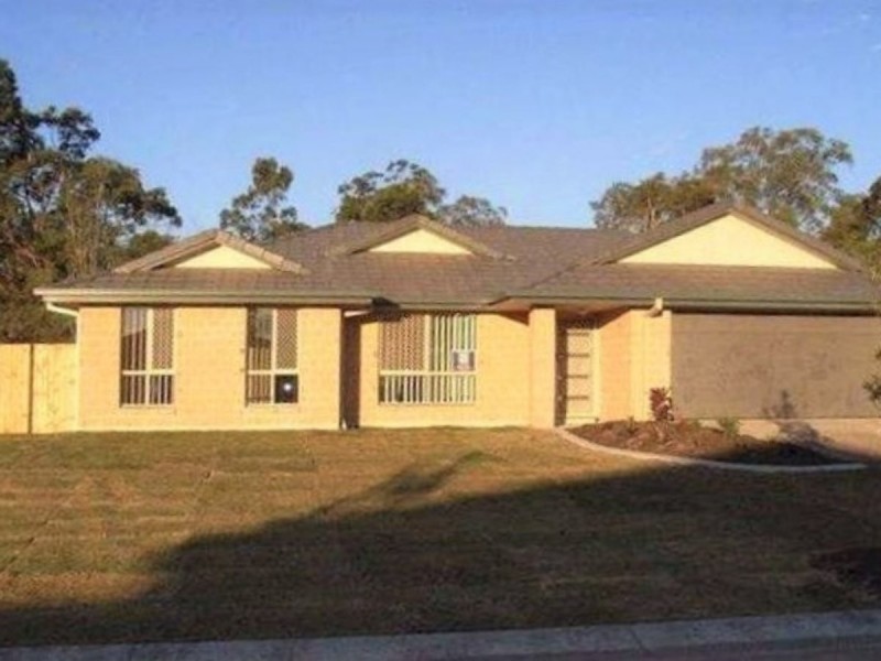 17 Van Beelen Street, Caboolture QLD 4510