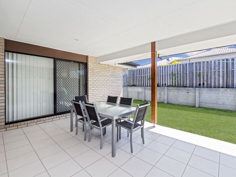 26 Peacherine Circuit, Bellmere QLD 4510
