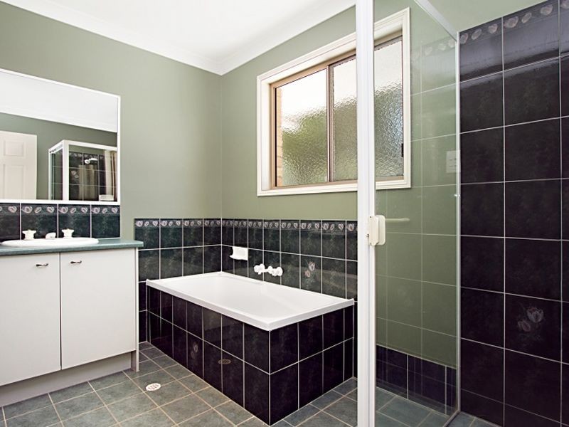 6-8 Treecreeper Drive, Elimbah QLD 4516