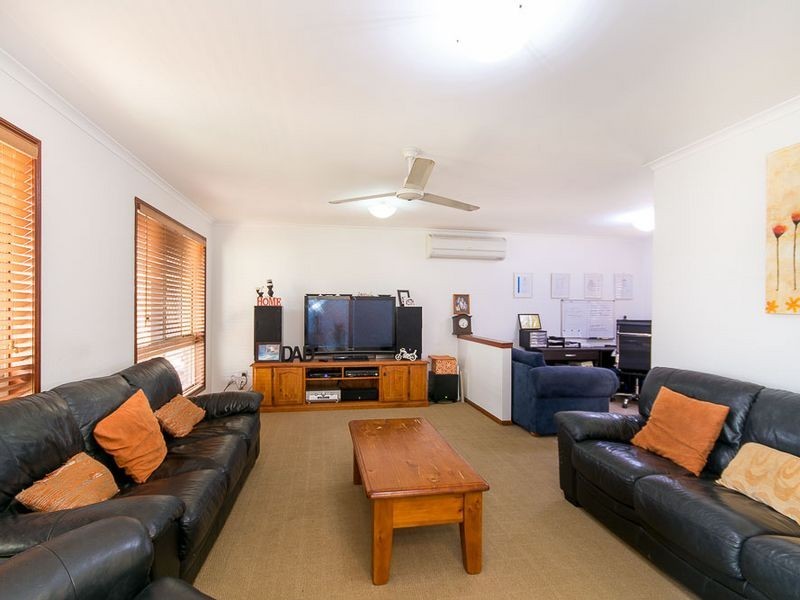 10 Kareela Court, Kippa-ring QLD 4021