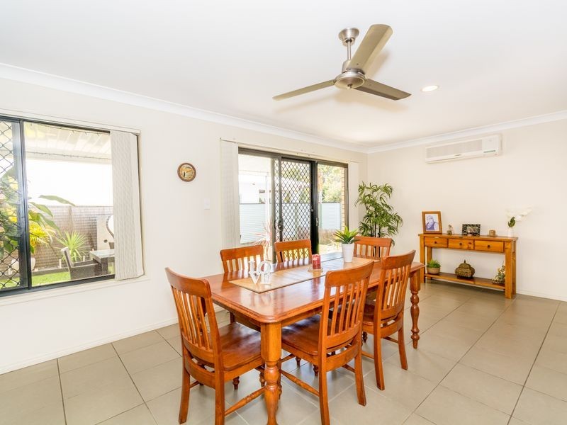 14 Corrimal Place, Sandstone Point QLD 4511