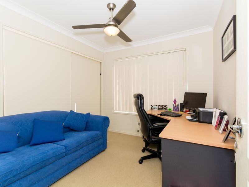 14 Corrimal Place, Sandstone Point QLD 4511