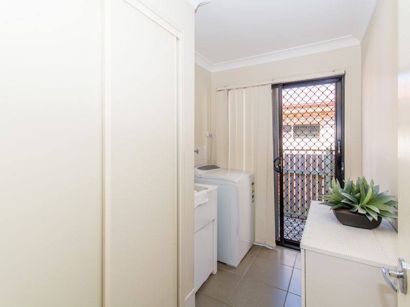 14 Corrimal Place, Sandstone Point QLD 4511