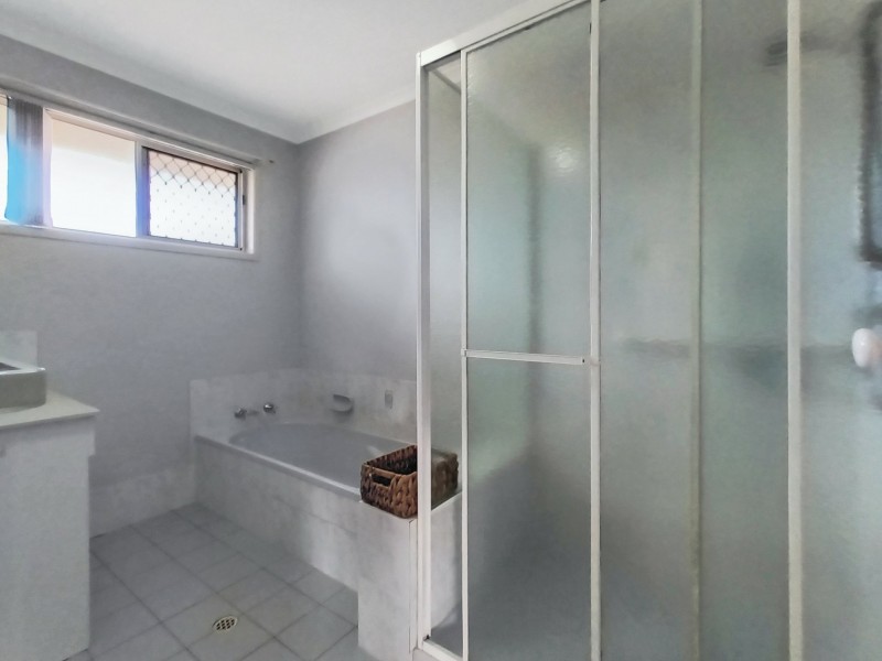 35 Xanadu Crescent, Rothwell QLD 4022