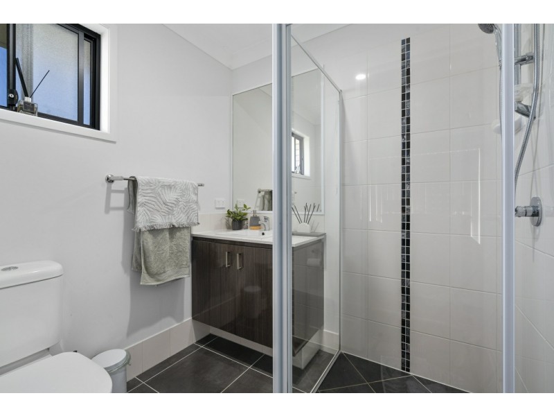 102 Meadowview Drive, Morayfield QLD 4506