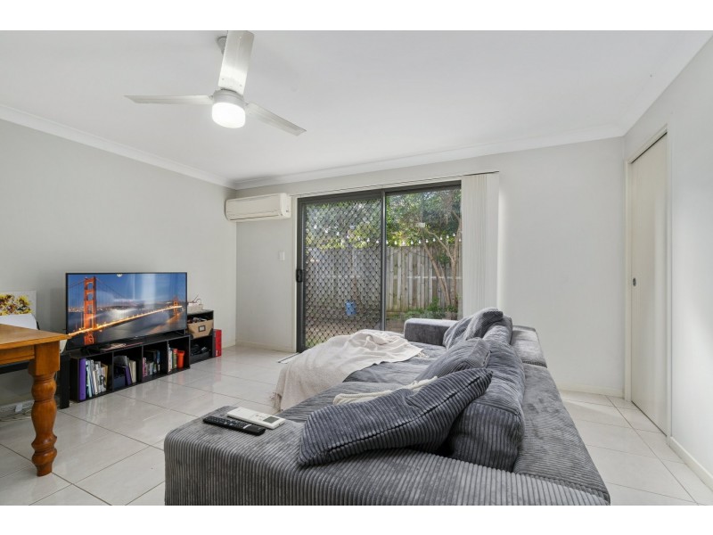 Unit 4/63 Lower King Street, Caboolture QLD 4510