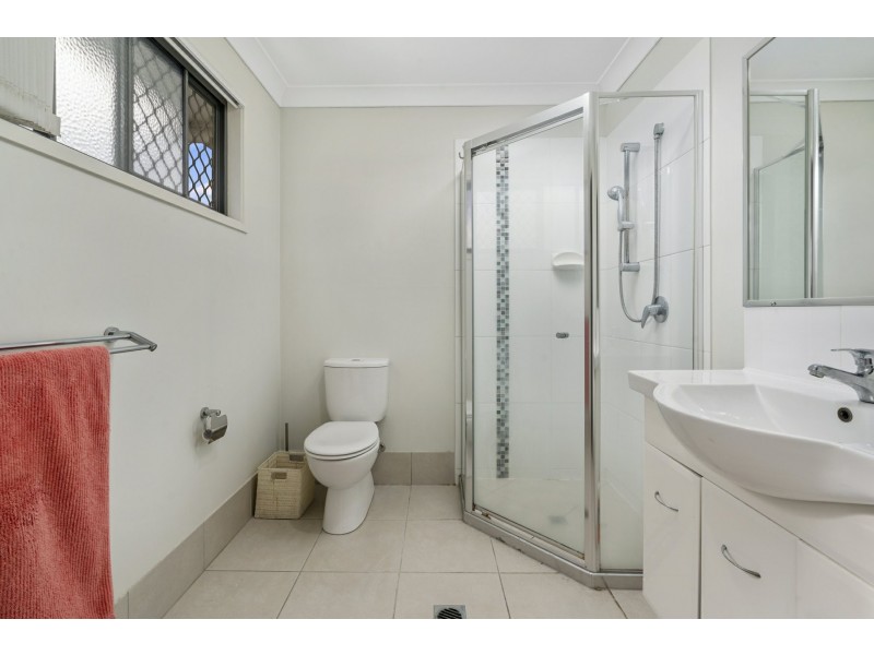 Unit 4/63 Lower King Street, Caboolture QLD 4510