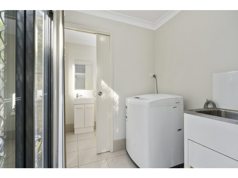 Unit 4/63 Lower King Street, Caboolture QLD 4510