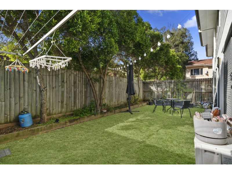 Unit 4/63 Lower King Street, Caboolture QLD 4510