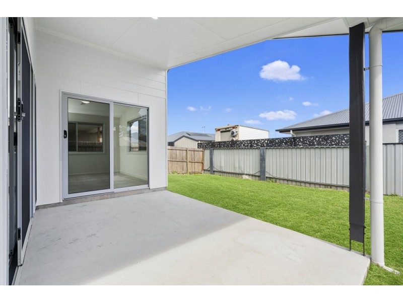 41 Lagoon Road, Burpengary QLD 4505